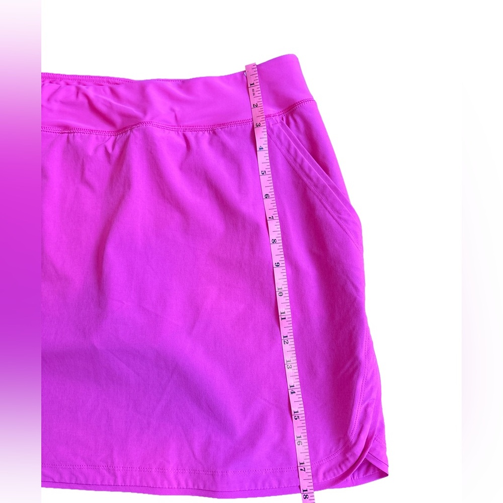 Women’s Lands' End Fuchsia Quick Dry Active Board Skort, Size 6 - Picture 9 of 13